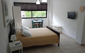 Dimitris Studio